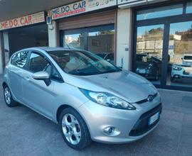 Ford Fiesta 1.4 TDCi 70CV 5 porte Titanium