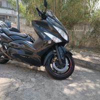 Yamaha T Max - 2008