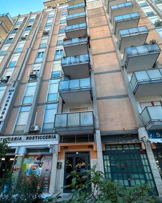 4 vani ristrutturato in zona via scalea