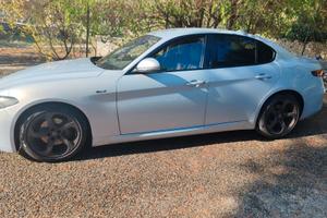 Giulia jtdm 190 cv