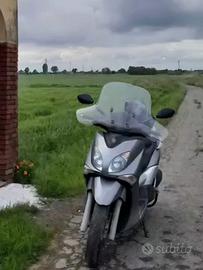 Yamaha xcity 250