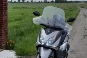 Yamaha xcity 250