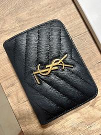Portafoglio ysl cassandre originale