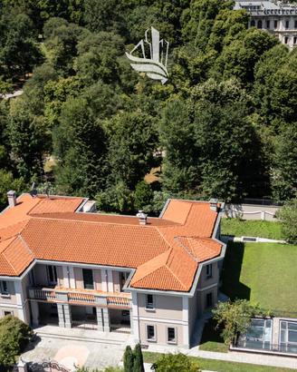 Villa di lusso con piscina interna e spa a Chiari