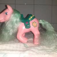 Mini Pony - Little Pony rosa con sella