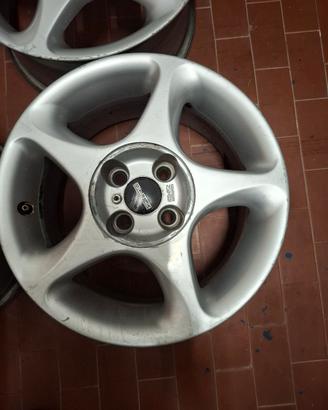 cerchi in lega OZ 15 pollici 4X98
