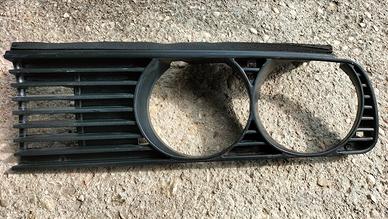 griglia esterna per fanale BMW serie 318