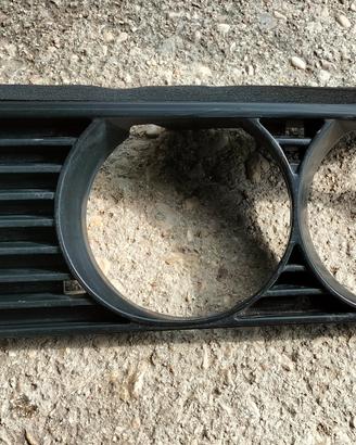 griglia esterna per fanale BMW serie 318
