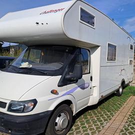 Camper Ford Challenge 720