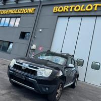 DACIA DUSTER per ricambi usati K9KJ8
