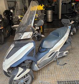 Piaggio MP3 300 - 2011