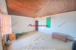 Casa, Capo d'Orlando.