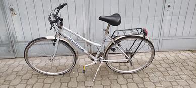 Bicicletta city bike bici Shimano 18v e antifurto