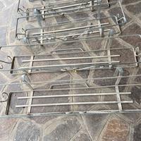 Porta vasi in ferri zincato