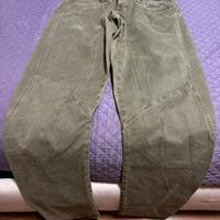 Jeans verde militare