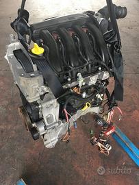 MOTORE Renault Scenic II 1.6 83Kw K4M T7 2004