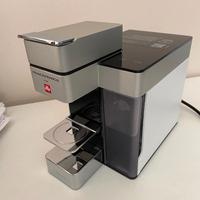 Macchinetta caffe' iperespresso illy