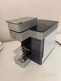 Macchinetta caffe' iperespresso illy