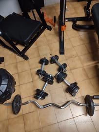 bilanciere manubri pesi palestra 