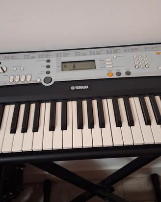 pianola yamaha