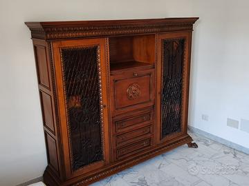 Mobile credenza in legno