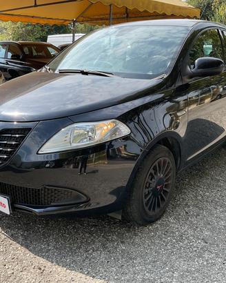Lancia Ypsilon 1.2 5porte GPL Ecochic Gold OK NEOP
