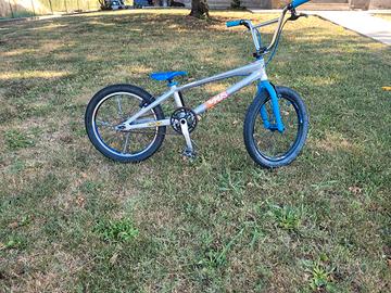 Bmx specialized