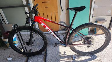 MTB TREK Procaliber 9.8