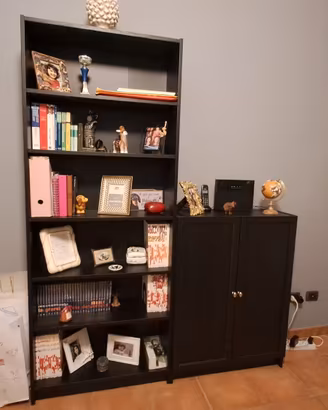 Libreria ikea e mobile basso rovere nero