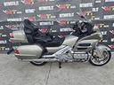 honda-gl-1800-gold-wing