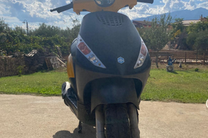 Piaggio Zip 50 4t