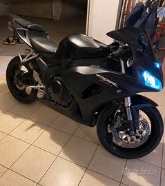 HONDA CBR 1000 R FIREBLADE 2006