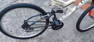 bici mtb gianni bugno con ruote nuove