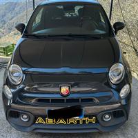 Fiat 500 Abarth 695