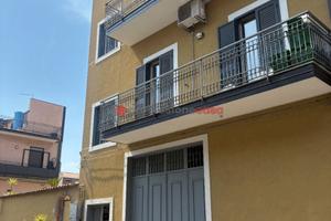 Belpasso Palazzina indipendente su 3 Livelli -1
