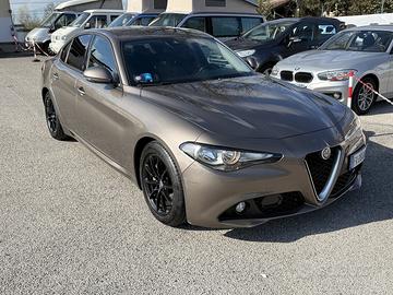 ALFA ROMEO GIULIA 2.2 - 150CV NAVI LED DNA