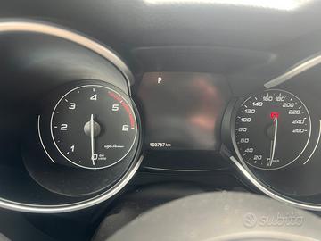 Stelvio autocarro 160 cv