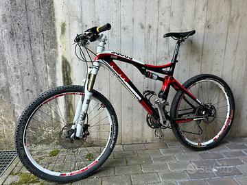 Ktm score carbon