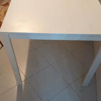 Tavolo bianco Ikea cucina