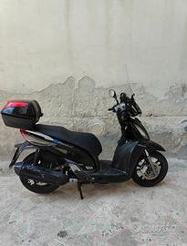 Kymco People 200gti