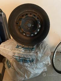 4 Cerchi in ferro originali Toyota 15” 4x100 ET45