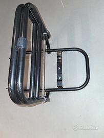 Portapacchi ciclomotore nero, serbatoio  nero