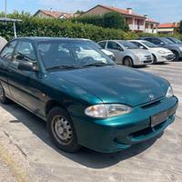 Ricambi usati per Hyundai Accent 1.3 12v 1995