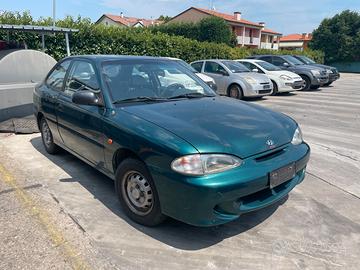 Ricambi usati per Hyundai Accent 1.3 12v 1995