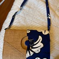 Pochette ecru e blu