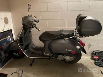 Vespa Gts 300 super