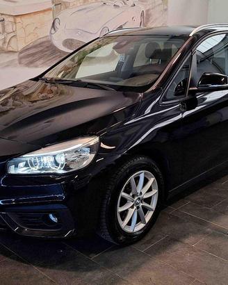 BMW 218d Active Tourer AUTOM - PELLE - VETRI SC -
