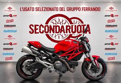 Ducati Monster 696