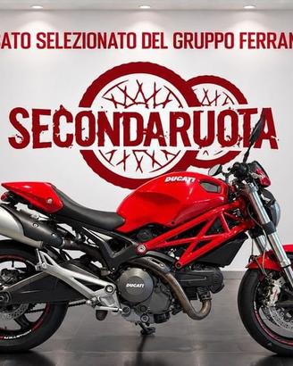 Ducati Monster 696