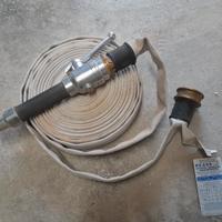 Manichetta antincendio con lancia